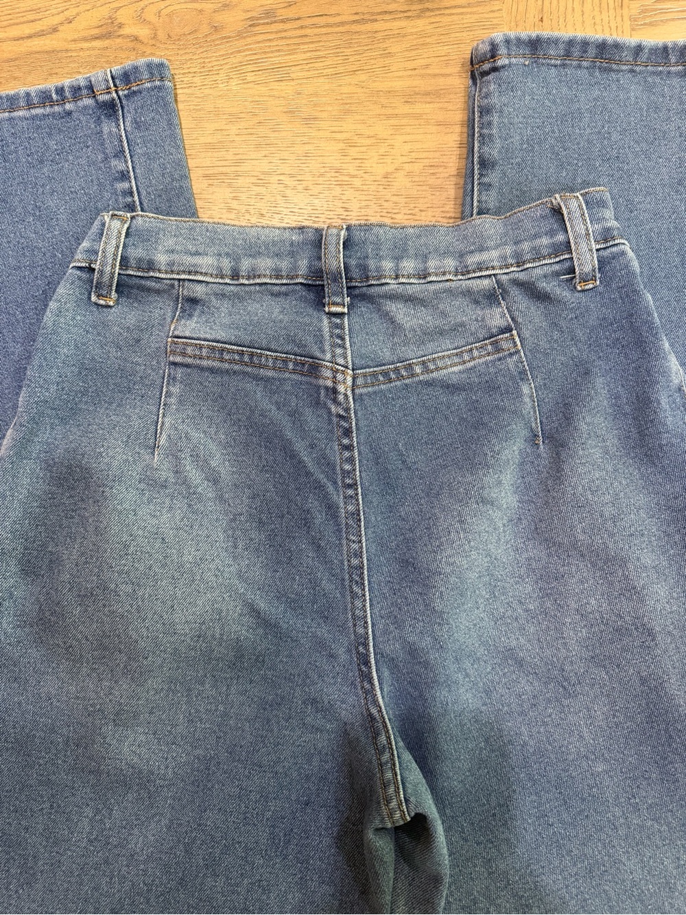 Vintage Vibrant MIU 80s 90s Blue Straight Leg Jeans with Pleat Detail - Picture 7 of 7